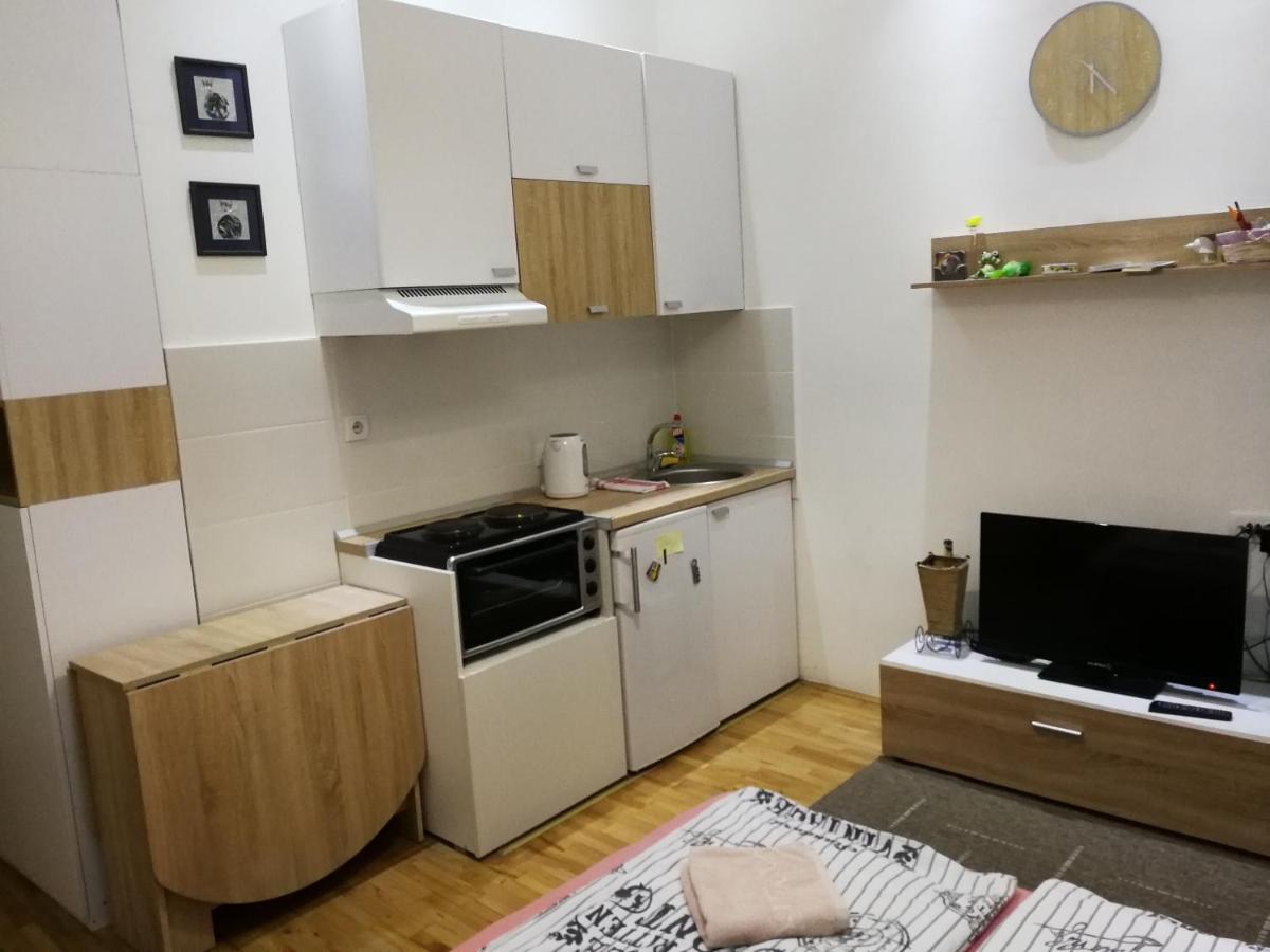 Imperia Apartments Belgrad Rum bild